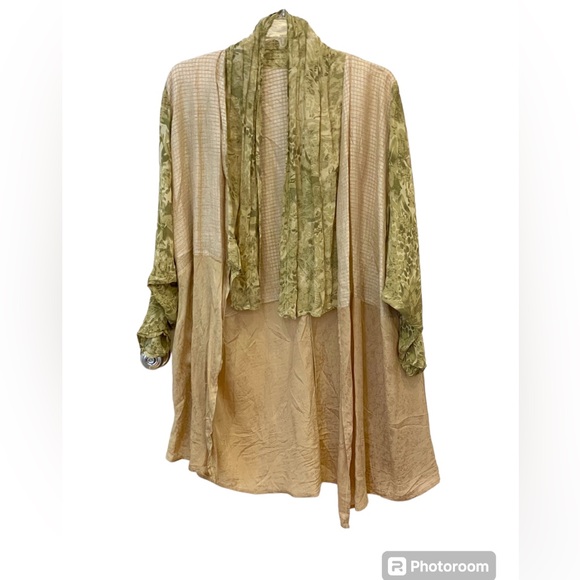 Shimmery open front kimono jacket - Picture 1 of 6